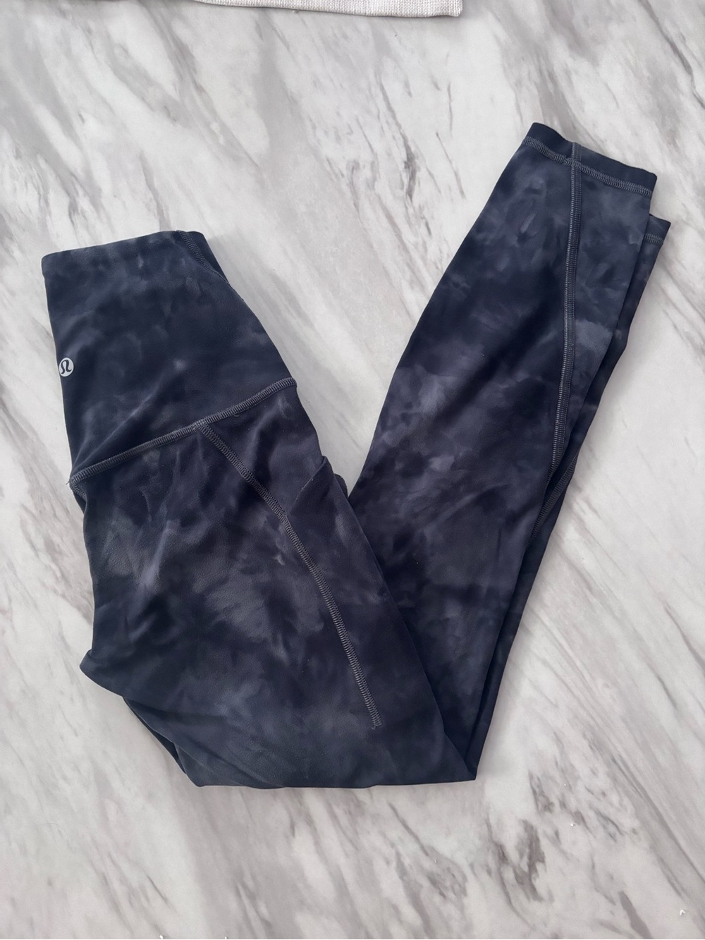 Lululemon Black Tie-Dye High-Align Rise Leggings size 2